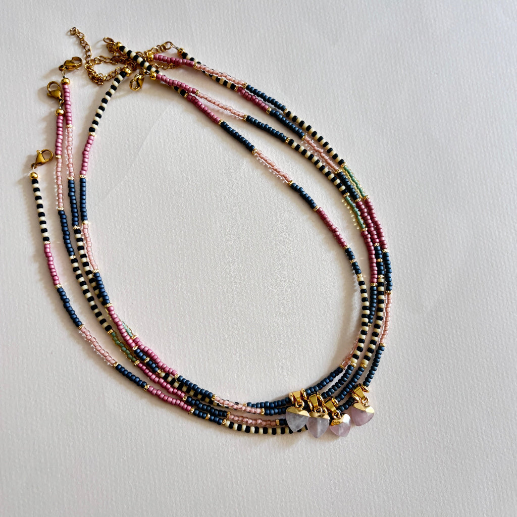 שרשרת לב רוז קוורץ| שרשרת חרוזים צבעונית - ARIO by Shlomit Berdah