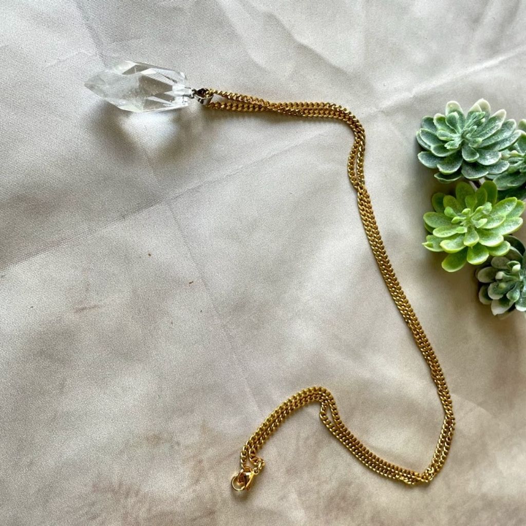 שרשרת קריסטל קוורץ|שרשרת ארוכה לאישה|שרשרת מתנה - ARIO by Shlomit Berdah