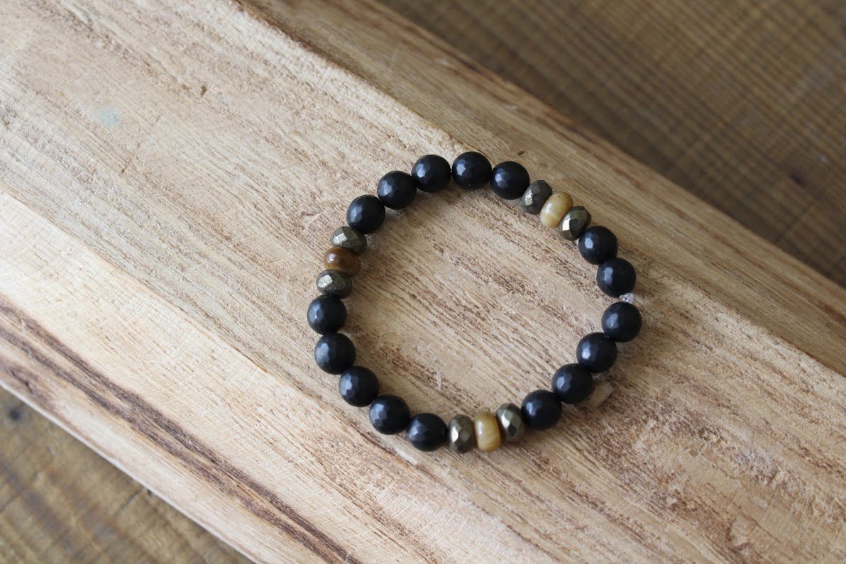 צמיד שחור לגבר| צמיד אבנים לגבר| צמידי גברים - ARIO by Shlomit Berdah