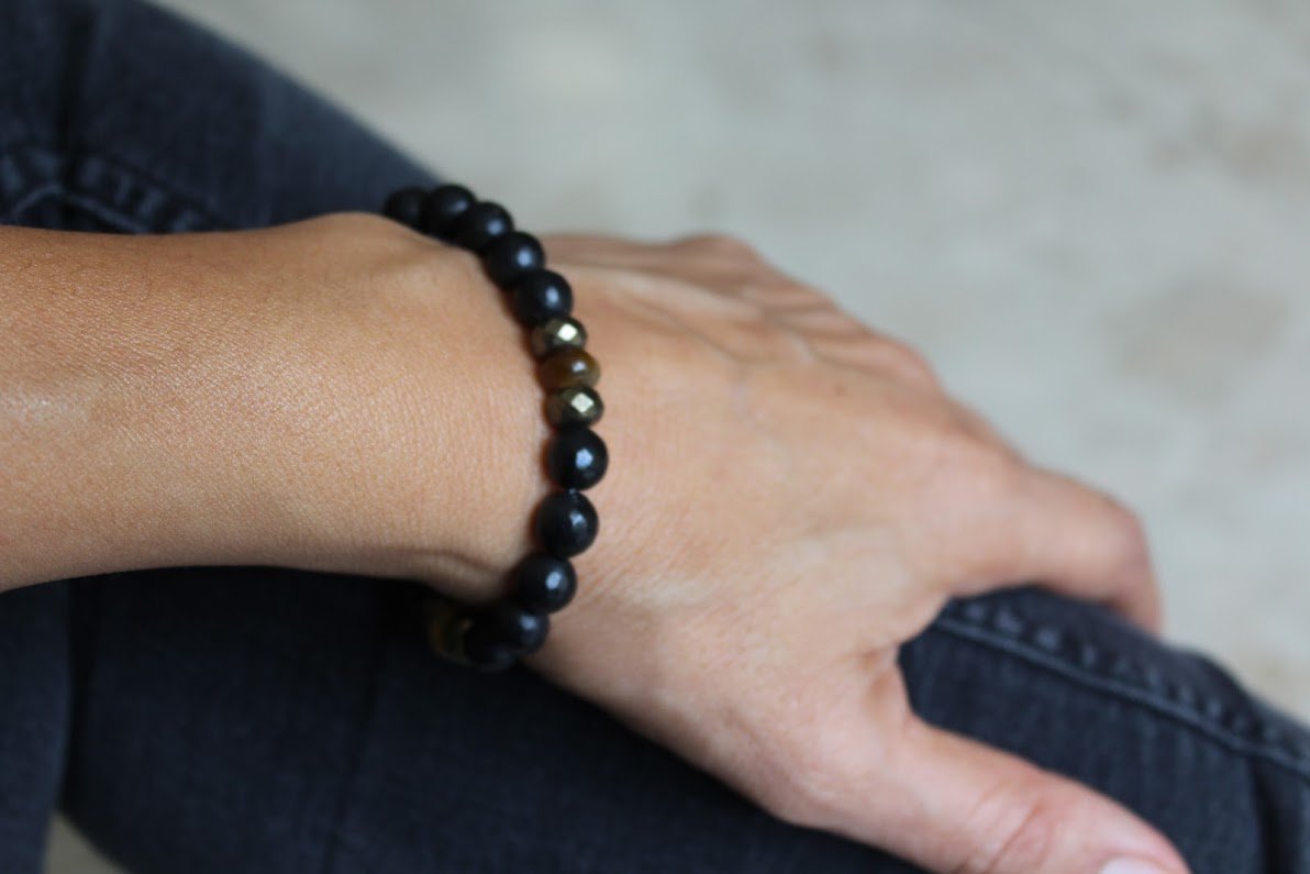 צמיד חרוזים שחור לגבר - ARIO by Shlomit Berdah