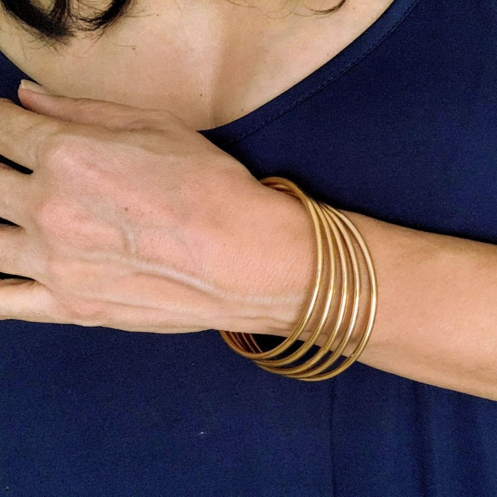 צמידי חישוק מוזהבים| צמידים לאישה| סט צמידים לאישה - ARIO by Shlomit Berdah - ARIO by Shlomit Berdah