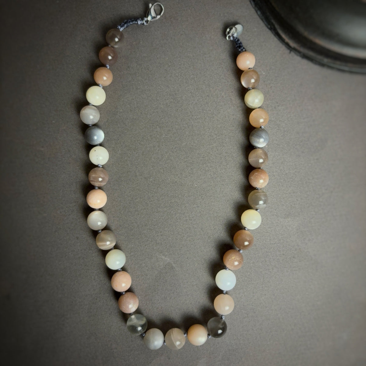 שרשרת אור המדבר| אבני סאנסטון ומונסטון - ARIO By Shlomit Berdah