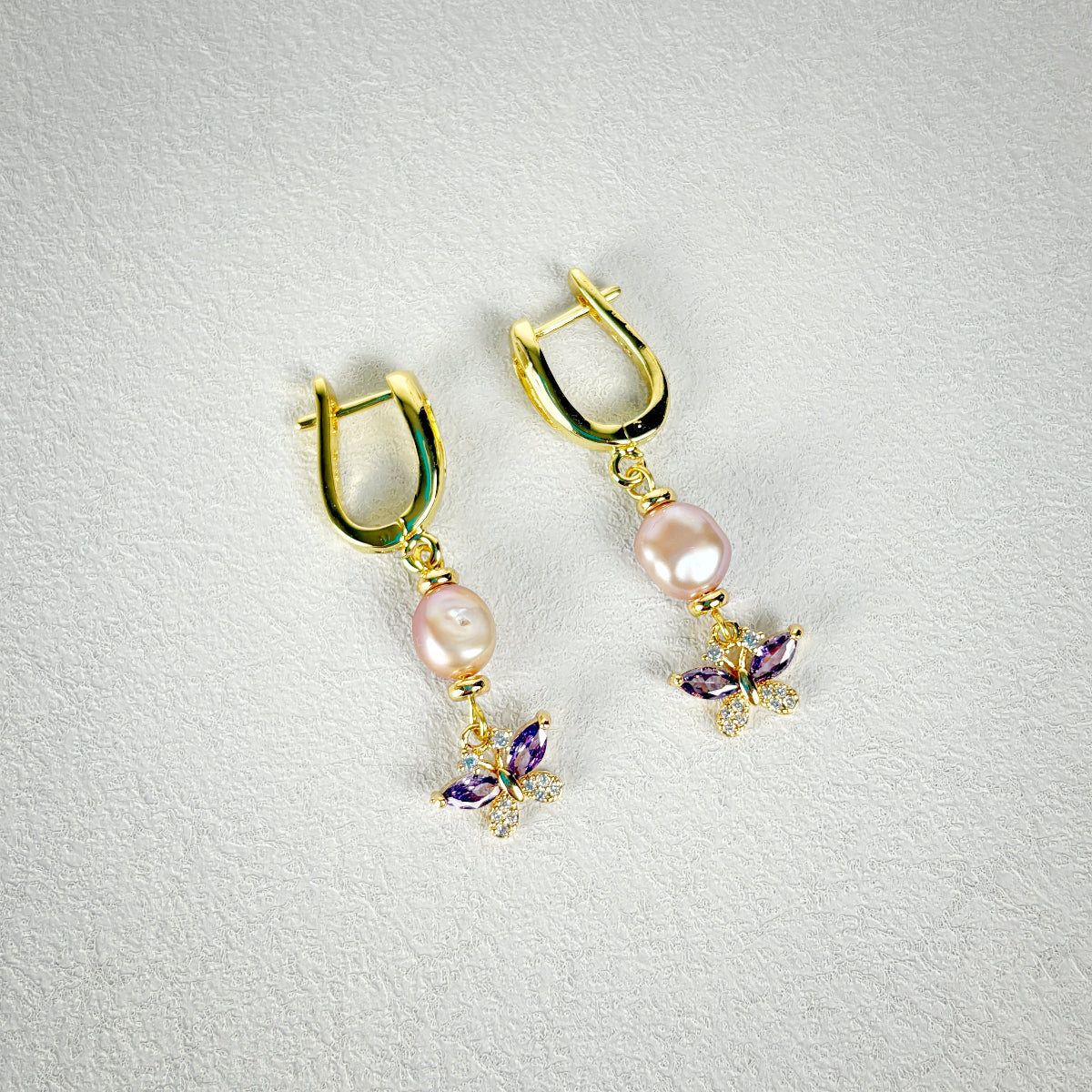 עגילי פרפר סגול - ARIO by Shlomit Berdah