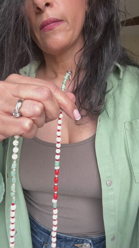 שרשרת לוקה ולובסטר יחד בשכבות